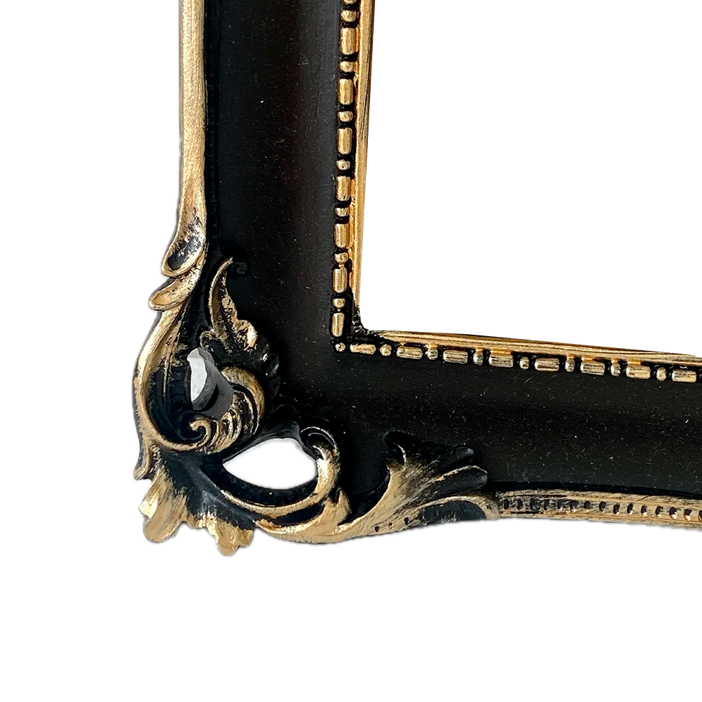 Baroque Heritage Distressed Black and Gold Frame