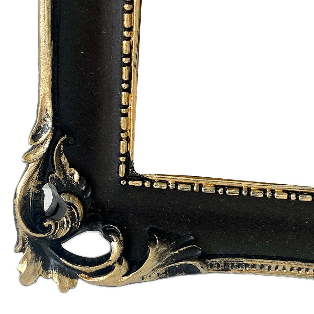Baroque Heritage Distressed Black and Gold Frame