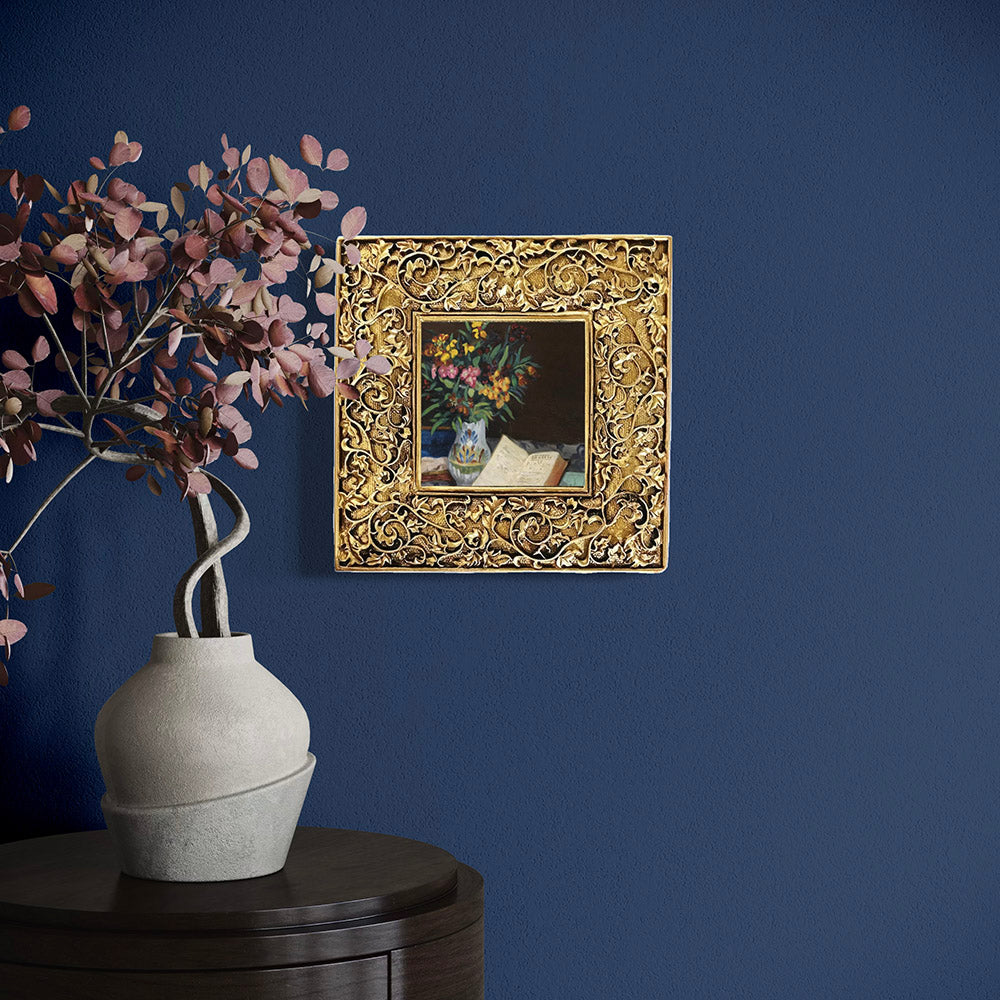 Small "Antique Gilt" Square Filigree Frame